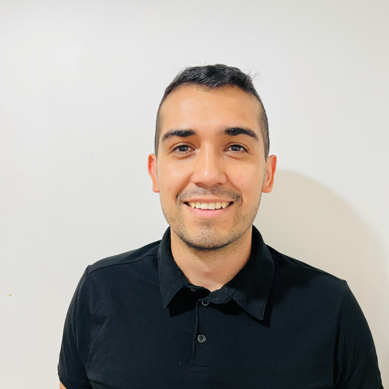 Mario Sánchez, ingeniero comercial y analista de datos.
